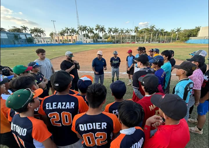 Con Éxito y Mucha Garra Concluye el Tryout de los Leones de Yucatán